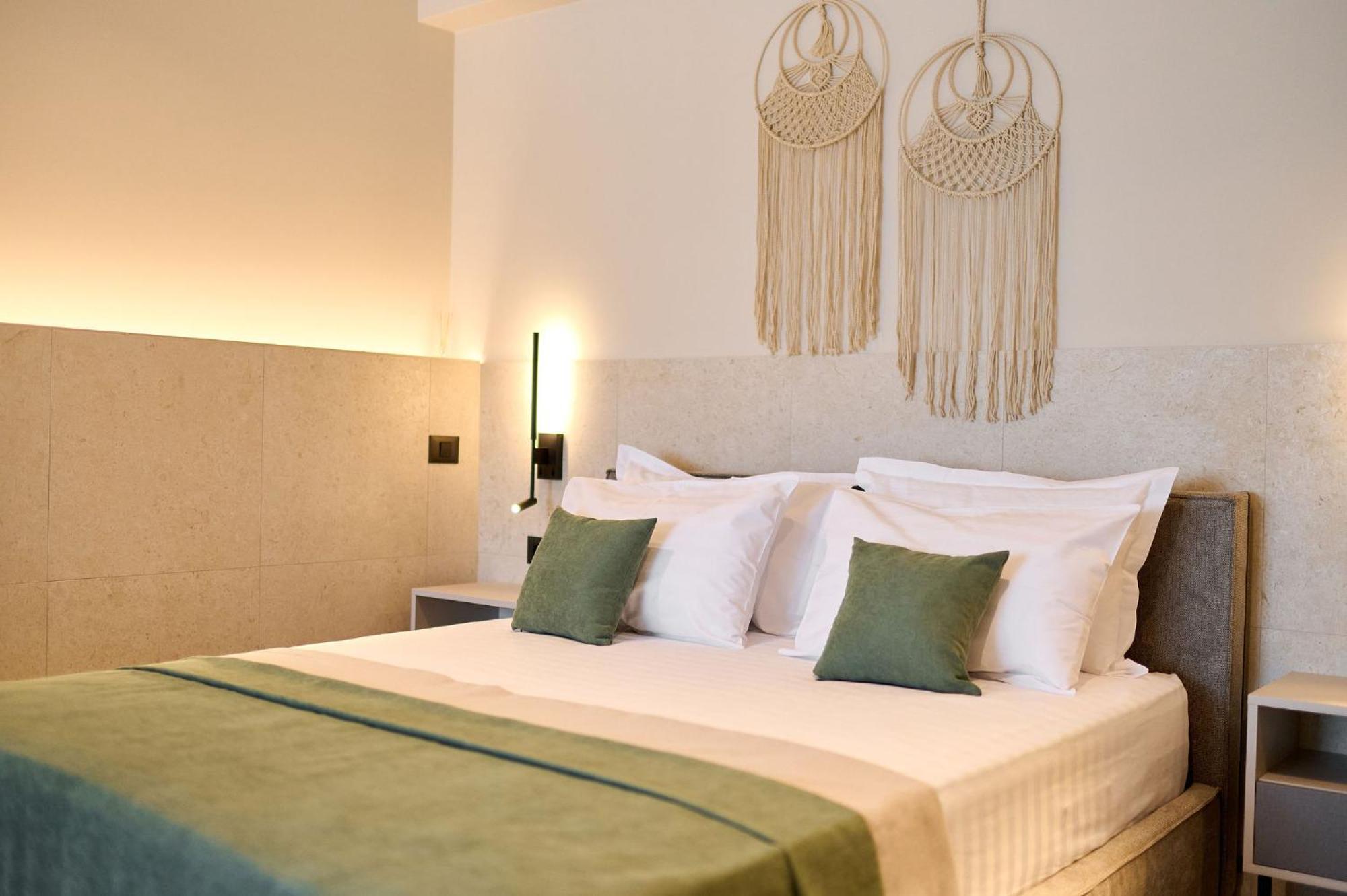 Alezzi Infinity Aparthotel & Spa Năvodari Екстериор снимка
