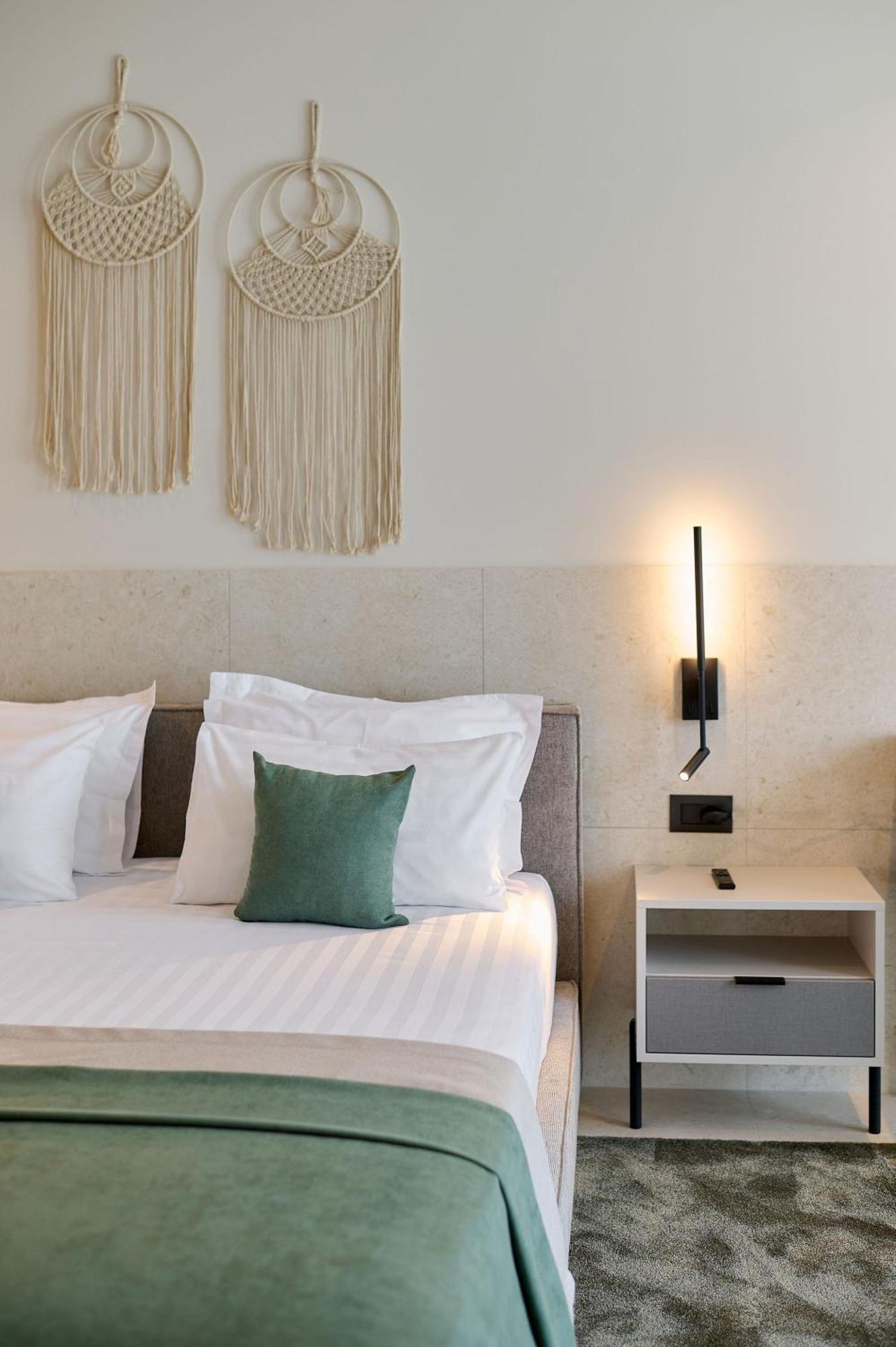 Alezzi Infinity Aparthotel & Spa Năvodari Екстериор снимка